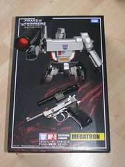 Masterpiece Megatron MP-05 (Japanese Transformer)