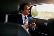 Book safe and reliable executive taxis in Milton Keynes